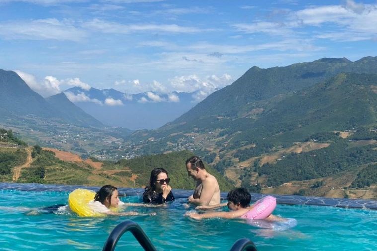 The Mong Village Resrot & Spa